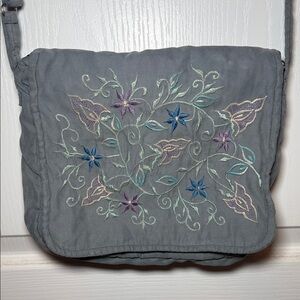 Blue Sky Gray Crossbody Bag with Floral Embroidery